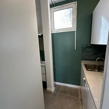 Cozy Monaco Border 아파트 로퀴에브륀캡마르탱