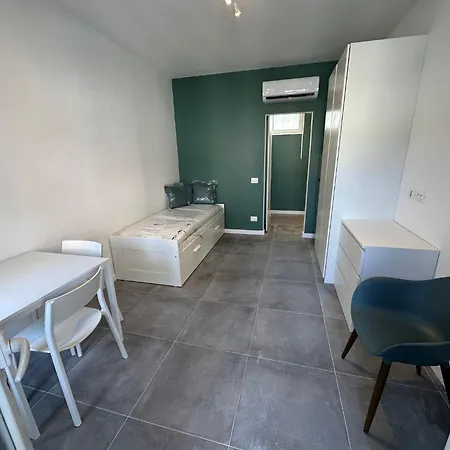 Lägenhet Cozy Apartment Monaco Border *