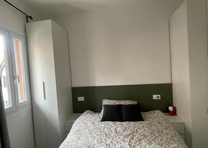 Cozy Monaco Border شقة